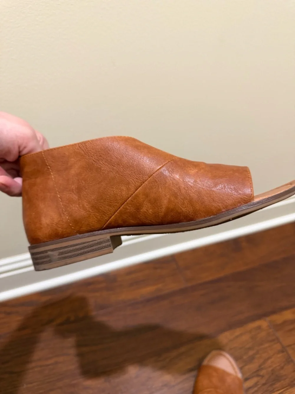 Catherine Malandrino Shoes - Picture 4 of 7